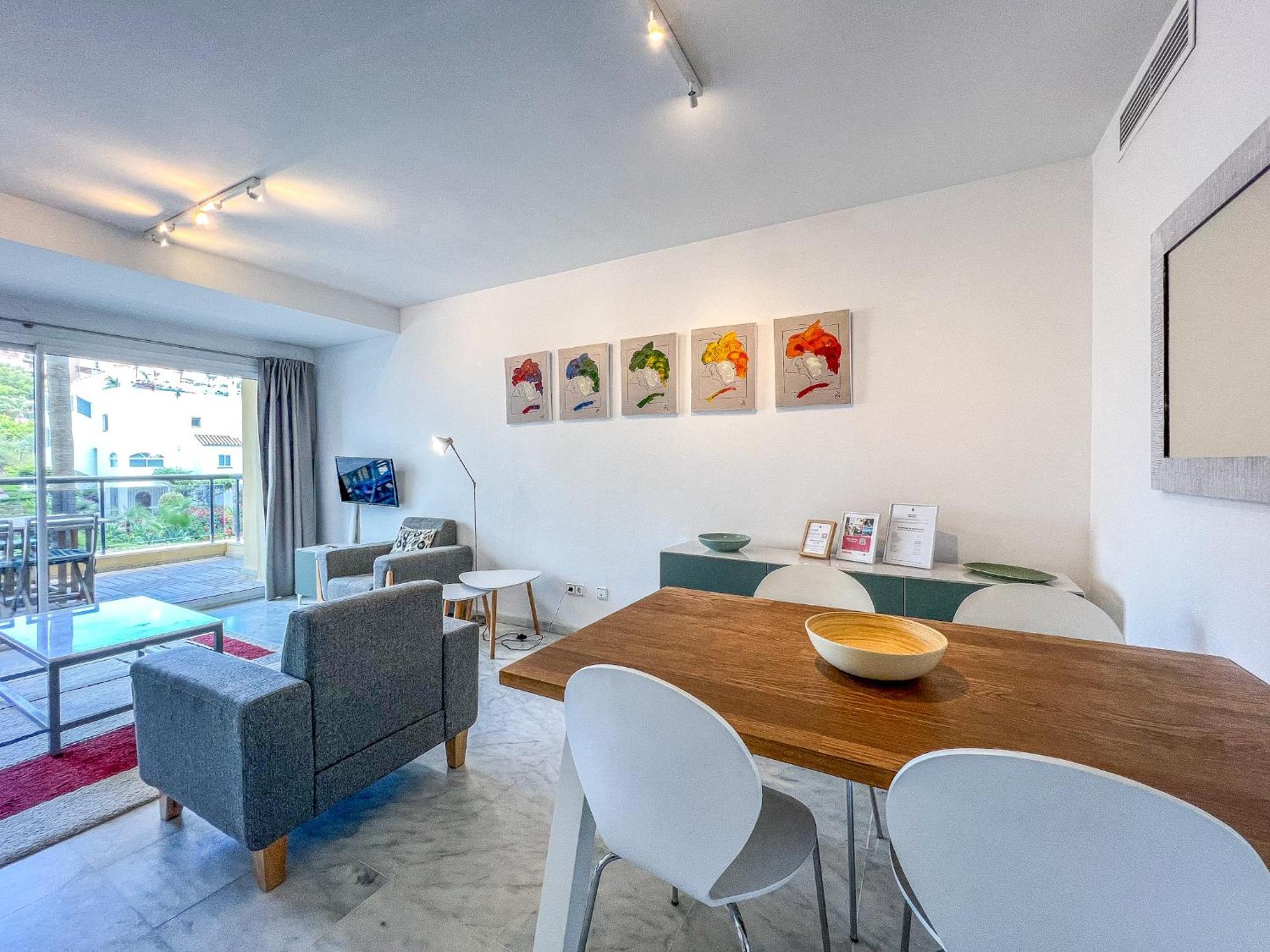Apartament Hanami El Coral *